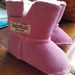 Sheep Shearing Booties Infant Large Pink